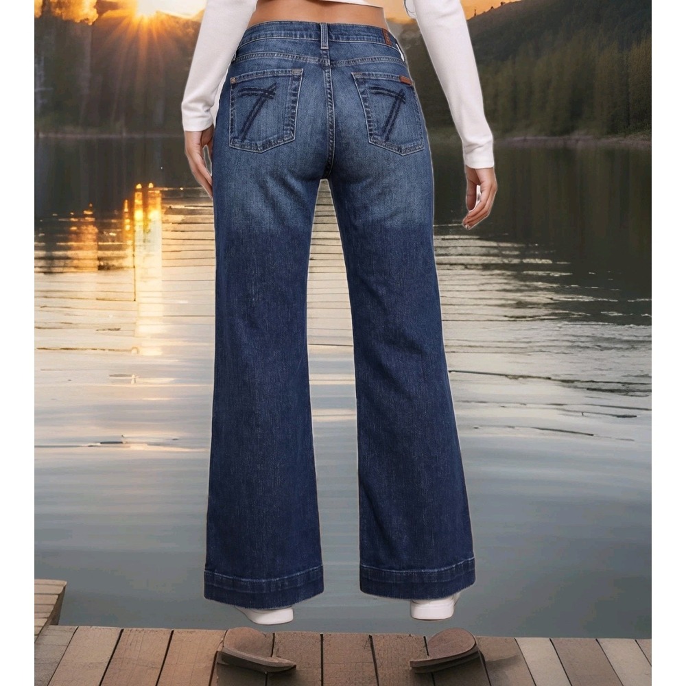 ๐7 For All Mankind Jeans Womens 29 Indigo Wash Fading DOJO Flareโ Bootcut USA - Picture 1 of 16
